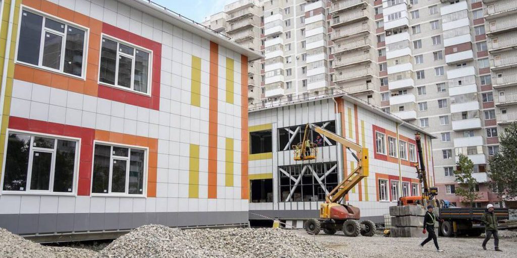 Владимир Владимиров: занятия в новой школе №39 начнутся в начале 2026 года