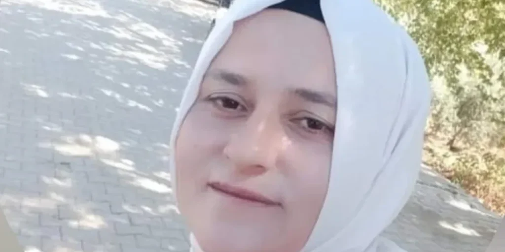 Morte di una madre di quattro figli a İslahiye: uccisa con fucile a pompa, marito arrestato
