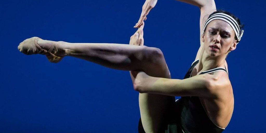 Riconoscimento artistico in Russia: due giovani talenti insigniti del titolo di Artista Meritevole