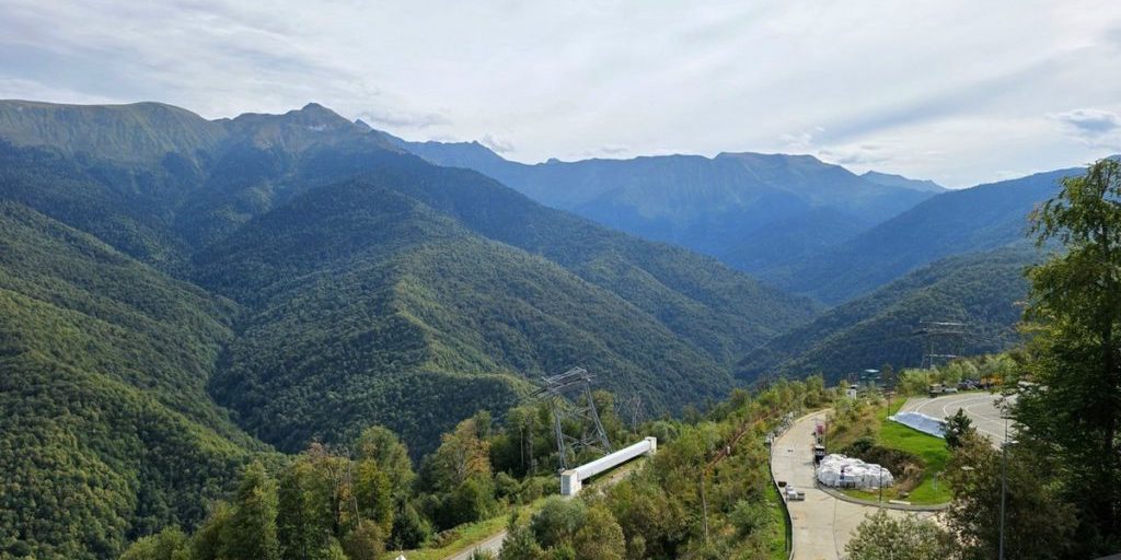 Владимир Путин осмотрел концертный центр "Сириус" и принял участие в праздничном мероприятии