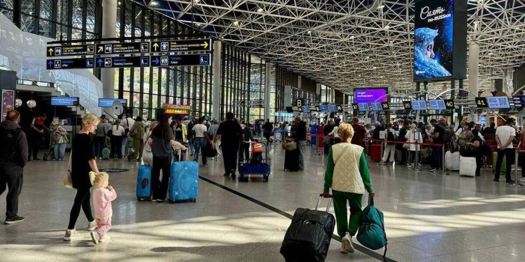 Аэропорт Сочи работает в штатном режиме после снятия ограничений
