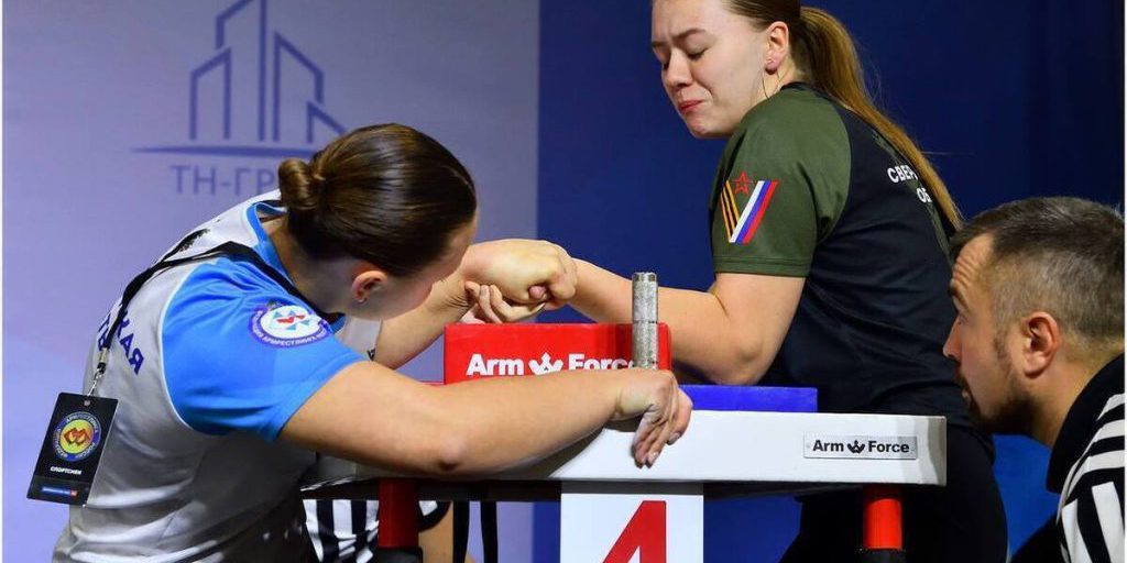 Новгородские армрестлеры взяли золото, серебро и бронзу на турнире «Кубок Балтики»