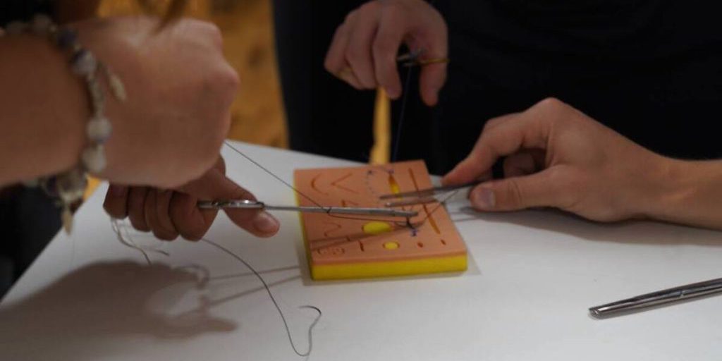 Orientamento Professionale per Studenti a San Pietroburgo: Il Centro Dobro Organizza un Forum per aiutare gli Studenti a Scegliere la loro Futura Carriera