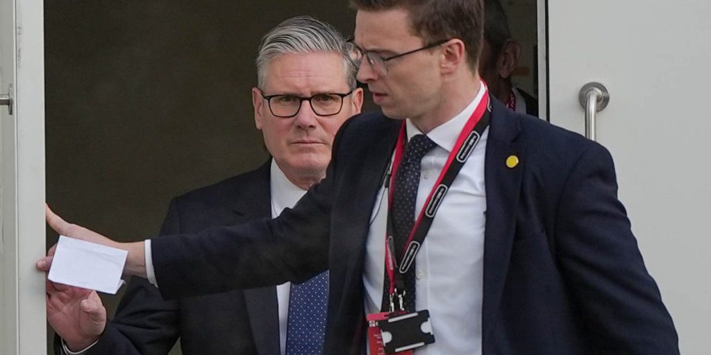 Поздравление Моди Путину поставило Стармера в неловкое положение