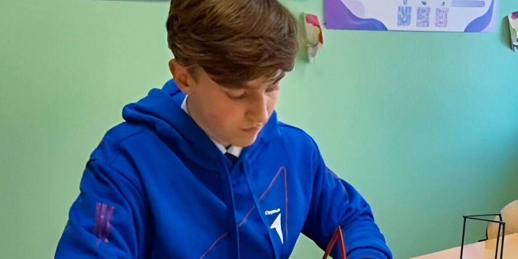 Команда из Донбасса разработала портативную метеостанцию