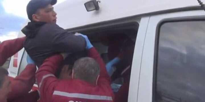 Пытавшегося пройти к Путину кубинца увезли в психбольницу