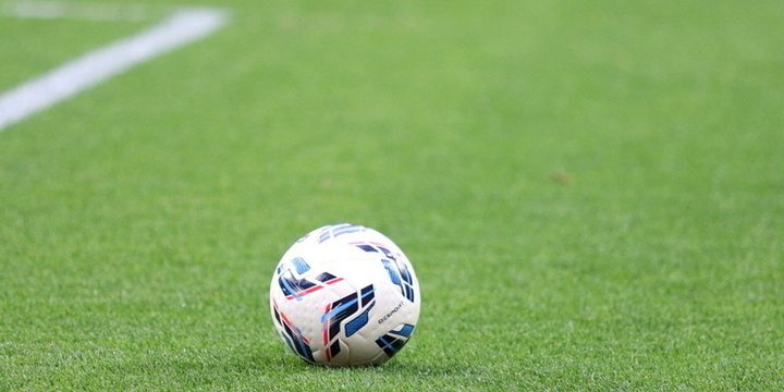 Rissa sul campo: incidente durante partita di calcio tra Rodina e Fakel nella Prima Lega russa