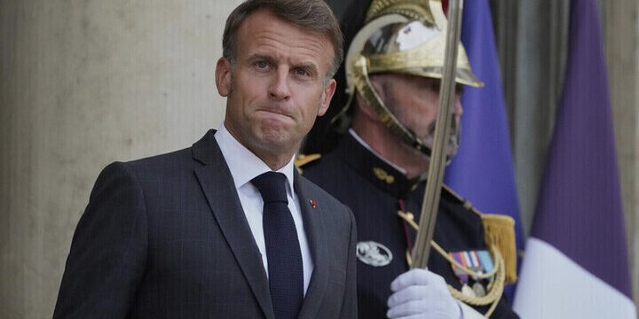 "Emmanuel Macron accusa la Russia di interferenze: tensioni tra Francia e Russia in aumento"