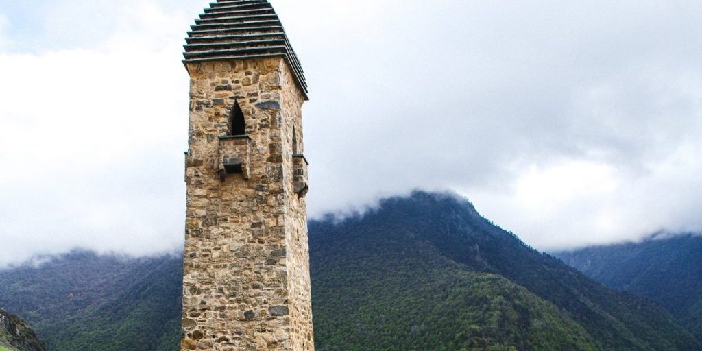 Una moscovita vince 100.000 rubli allo spettacolo intellettuale Che cosa Dove Quando grazie alla sfida di Ingush