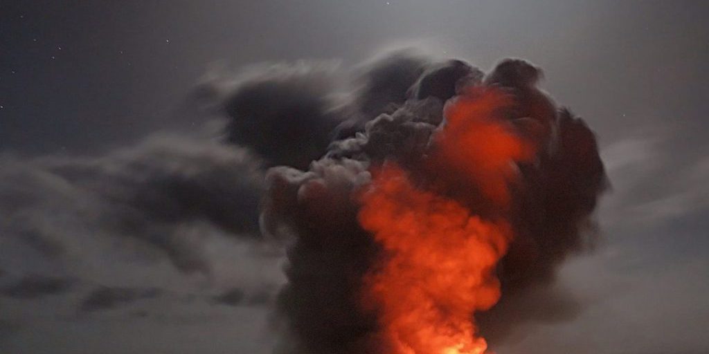 Esplosione Misteriosa nel Cielo della Cina: Cause e Conseguenze di un Evento Insolito