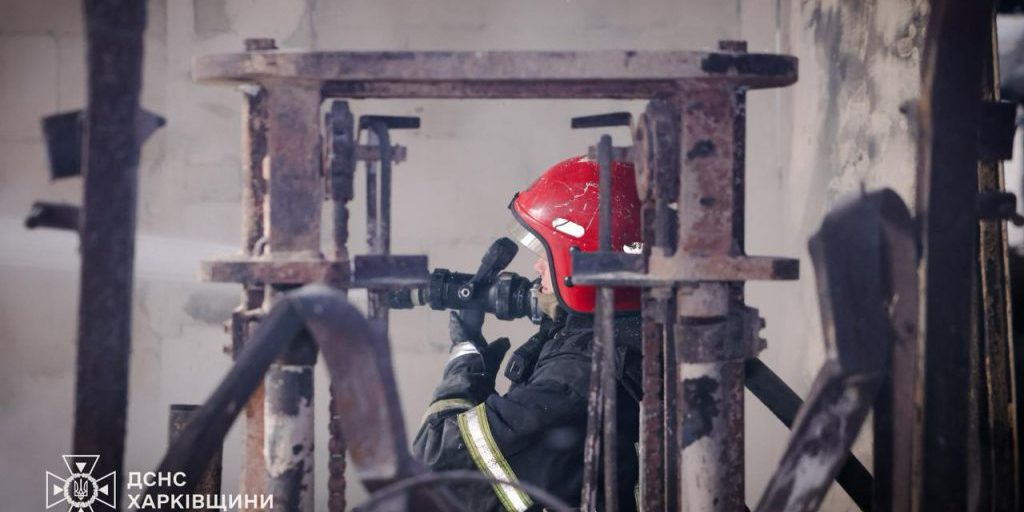 4eba0ddd7a1a25bc954655a2298bf278-1