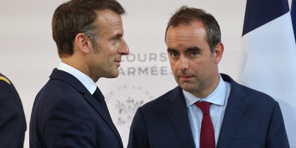 Guillaume Tabard : «Un remaniement qui ne règle pas une équation impossible»