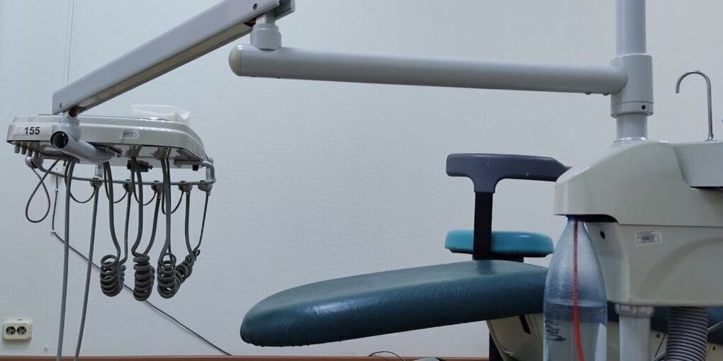 Proposta di sanzioni per dentisti che addebitano servizi coperti dall'assicurazione medica obbligatoria