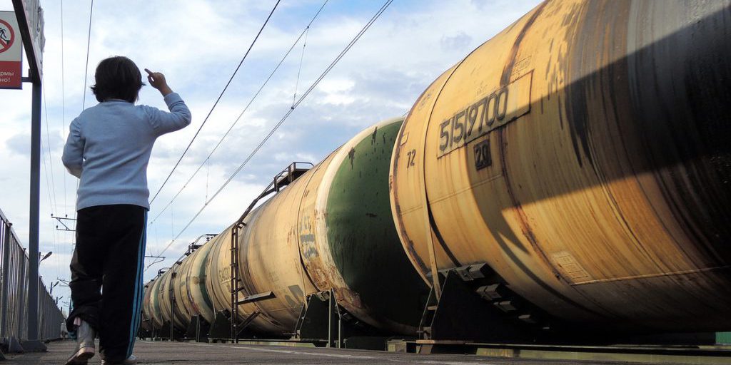 Индийские компании проверяют документы по торговле нефтью с Россией