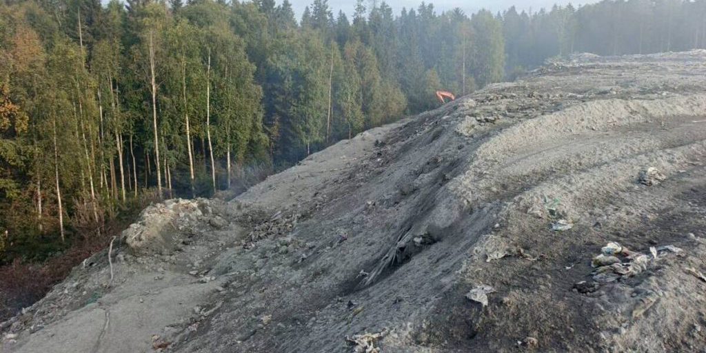 Incendio in discarica vicino a Kondopoga: un mese e mezzo di emergenza ambientale e sanitaria