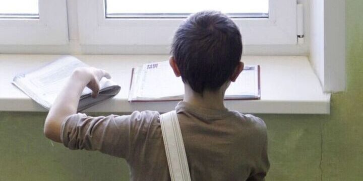 Il Ministero dell'Istruzione Russo Mantiene il Programma di Studi Attuale senza Nuove Discipline Scolastiche