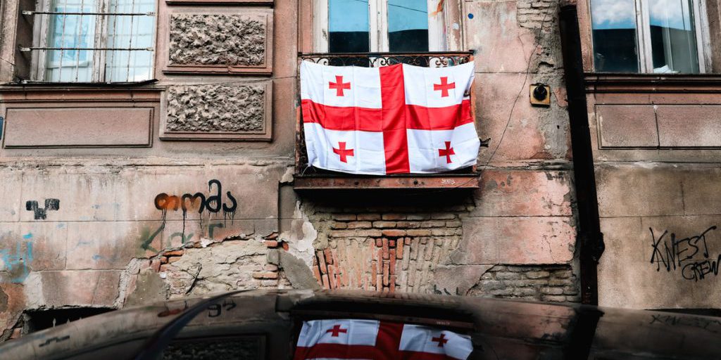 В Тбилиси раскрыли истинную цель Зурабишвили на митингах за свержение власти