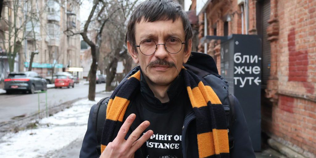 Marian Pirozhok: il soldato ucraino che canta per difendere la cultura nazionale