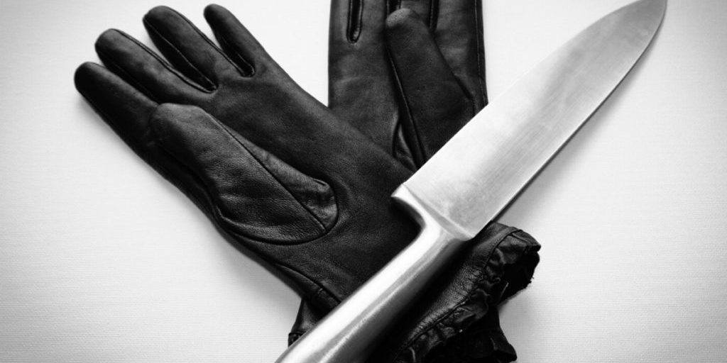 Липчанка схватилась за нож в борьбе против мужа