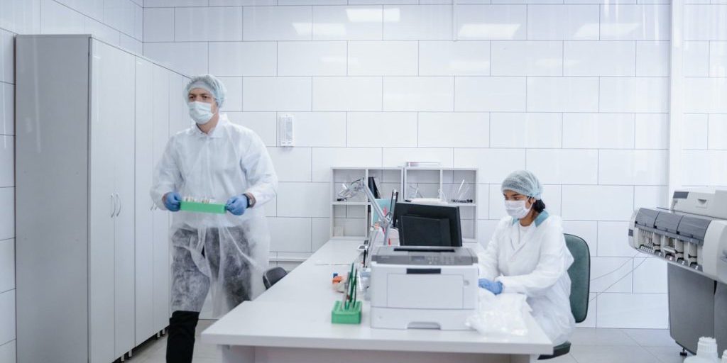 Truffa ai danni dei pensionati: i truffatori sfruttano la fiducia nelle strutture sanitarie per rubare dati personali