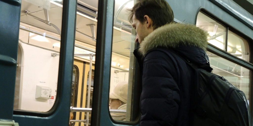 Сбой произошел на участке «красной» ветки метро Петербурга