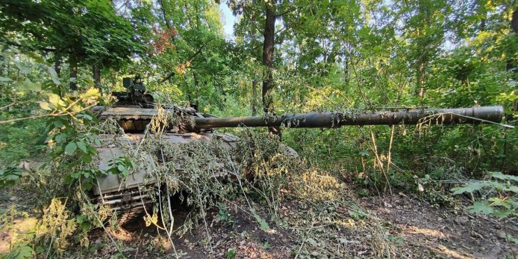 Дали украинцам отпор: ВСУ попытались обстрелять российский поезд с боеприпасами