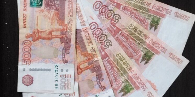 Покупка запчастей в интернете обернулась для северянина финансовыми потерями