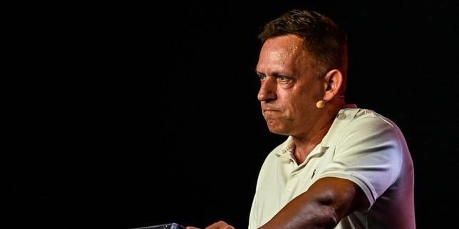Peter Thiel parla dell'Anticristo e della democrazia all'Académie des sciences morales et politiques