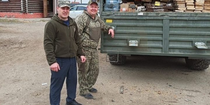 Convoglio Umanitario per i Soldati nella Zona di Operazione Speciale: Un Gestodi Solidarietà e Supporto della Comunità Locale