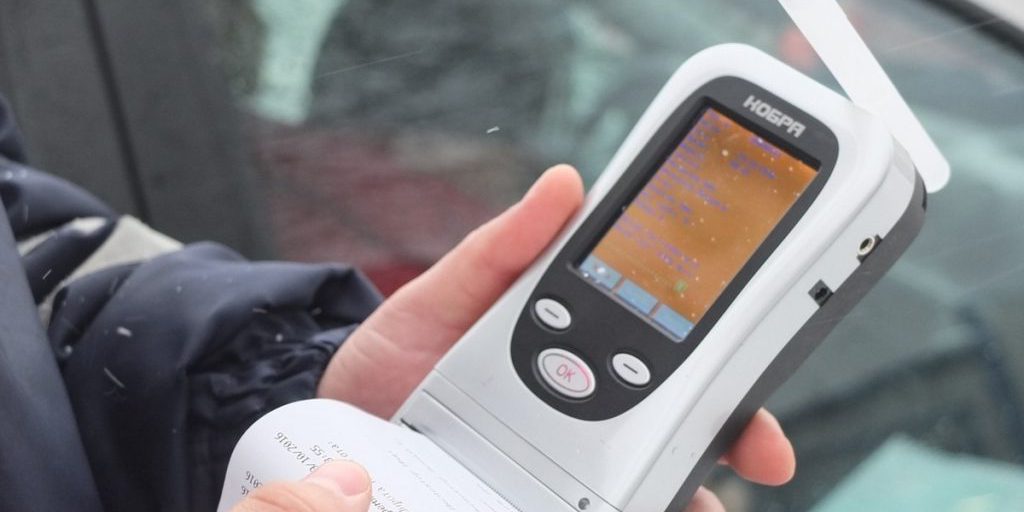 Rifiuto di Visita Medica: Una Donna Privata della Patente a Tula