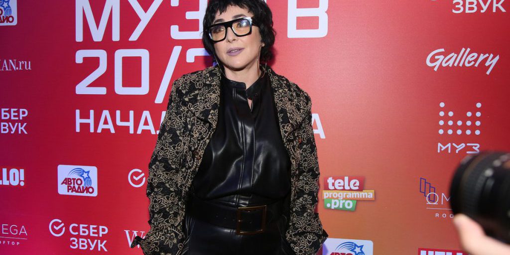 Лолита рассказала, как на ее концерте пришлось спасать женщину