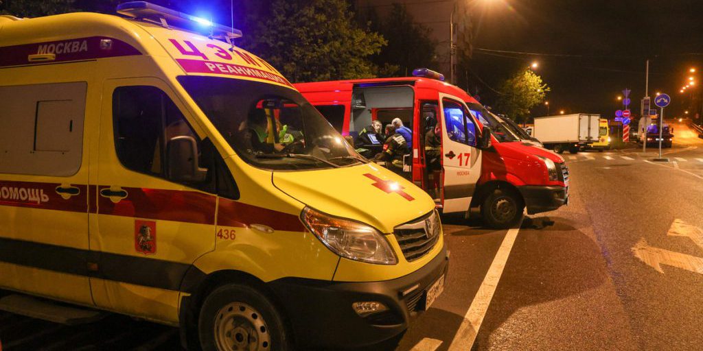 Три тела и два раненых: дети взяли покататься машину