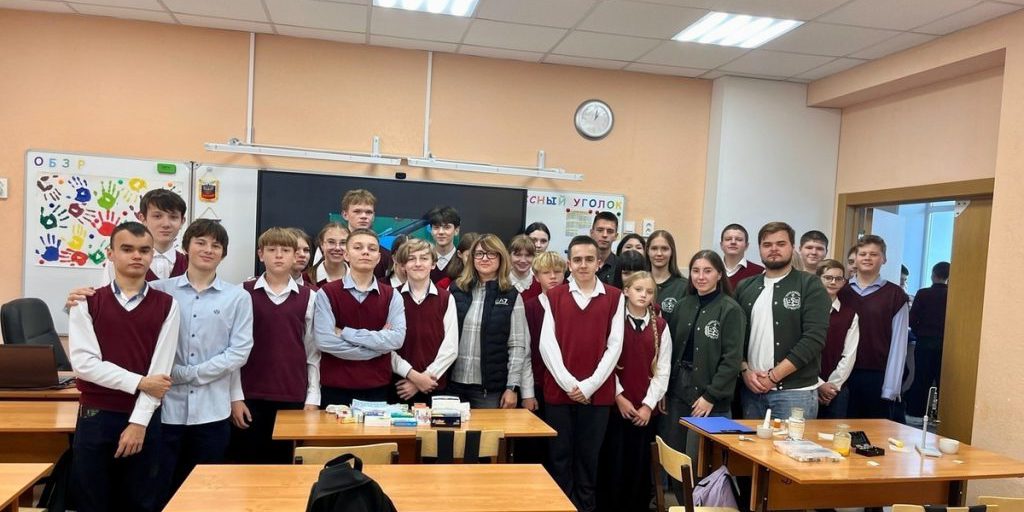 В Смоленской области проходят профориентационные встречи со школьниками