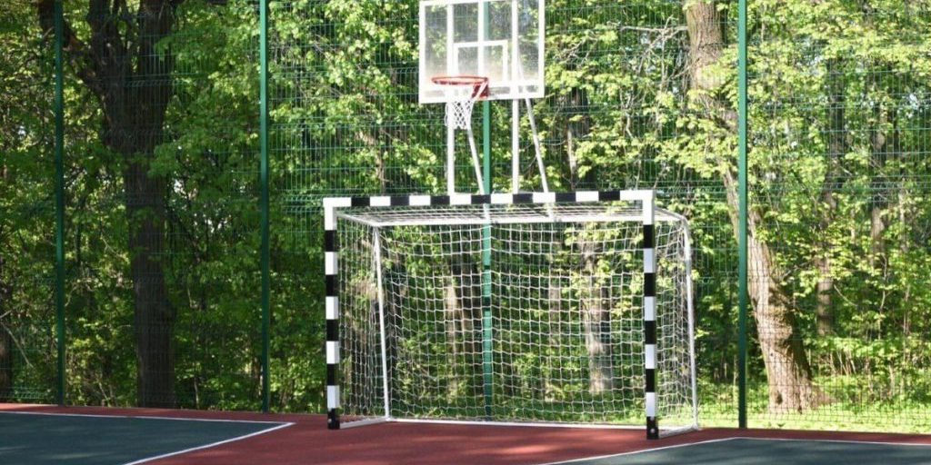 Nuove aree gioco per bambini a Pereslavl: un passo avanti per la comunità locale