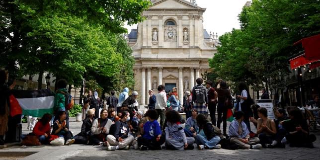 Tensione crescente tra politica e università francesi: accuse di uso ideologico e protezione politica