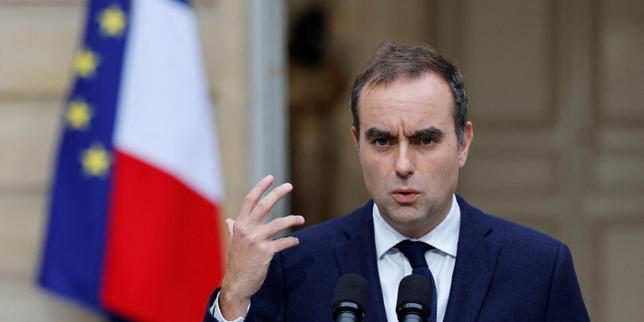 Nuovo Governo Francese a Rischio: La Reconferma di Sébastien Lecornu e la Minaccia di Censura