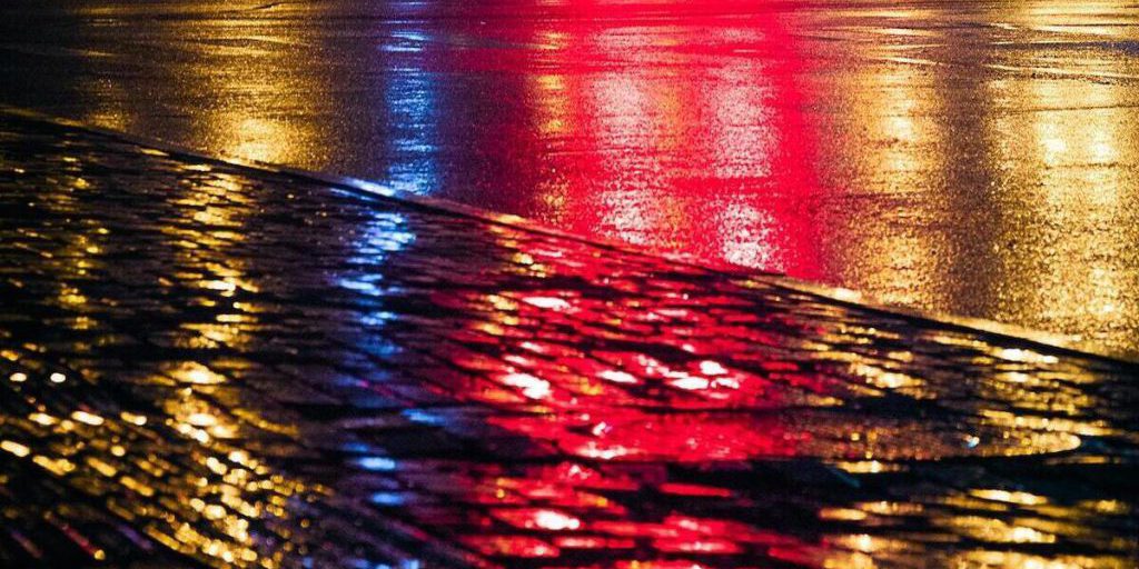 Allerta Meteo a Mosca: Pioggia Pericolosa in Arrivo, Attenzione ai Conducenti