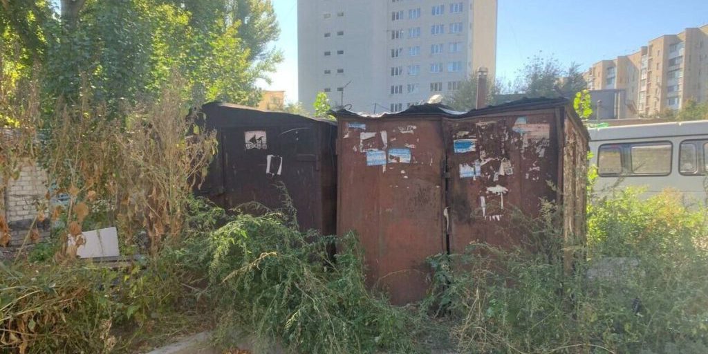 В Саратове убрали с улиц почти 1400 незаконных объектов