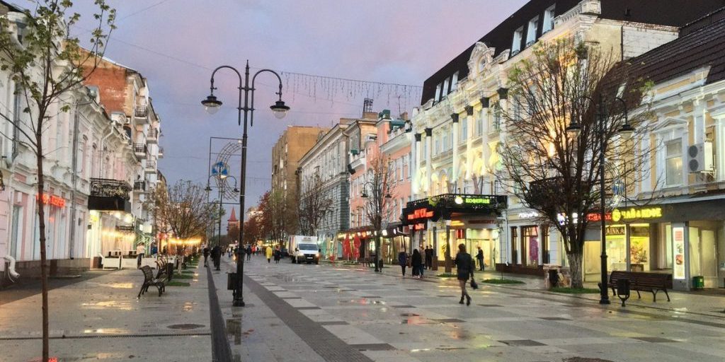 Previsioni Meteo a Saratov per il 13 Ottobre: Tempo Nuvoloso e Possibili Impatti sulla Vita Quotidiana