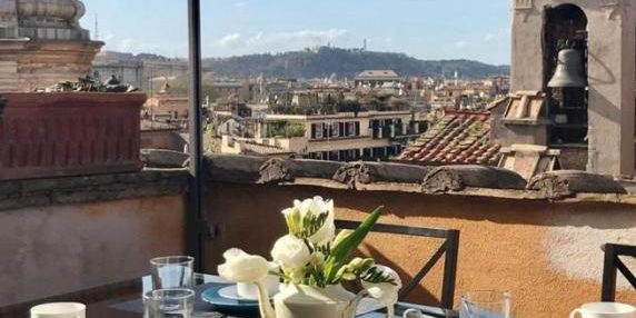 Affitti brevi al 26%, allarme di Airbnb: «Così si incentiva il nero. Dalle piattaforme un miliardo di gettito»