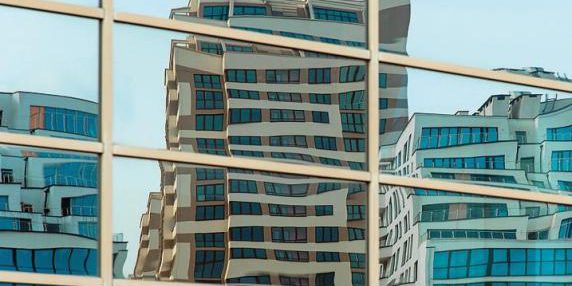 Piano Casa: 100.000 alloggi a prezzi calmierati entro dieci anni, annuncia Meloni