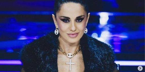 X Factor, le pagelle del primo Live: Paola e le assegnazioni telefonate (5), «En e Xanax» con la cassa dritta (3)