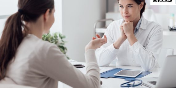 Relazione tra medico e paziente: partecipa al sondaggio di Corriere.it