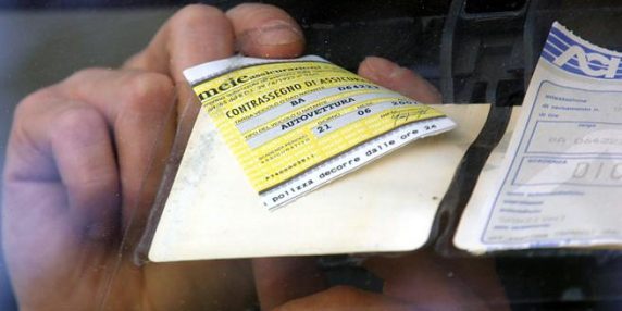 Bollo auto: in Lazio la domiciliazione bancaria offre un 10% di sconto a partire dal 1 dicembre