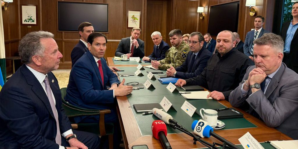 In Florida iniziano le trattative tra delegazioni ucraina e statunitense per la pace