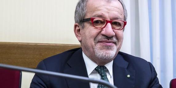 Nasce l'associazione Il Bobo in memoria di Roberto Maroni con Giorgetti e Fontana tra i soci fondatori