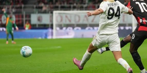 Milan-Pisa: la sblocca subito Leao con un gran gol. Il tiro di Bonfanti spaventa Maignan Diretta 1-0 