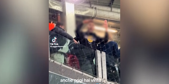 Gesto offensivo di un tifoso della Juventus: la mimica della tragedia di Superga suscita reazioni negative