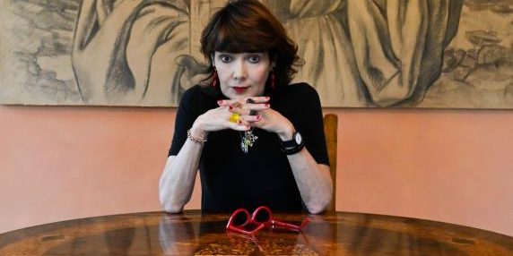 Elisabetta Sgarbi: amore per il fratello Vittorio e rispetto verso Marina Berlusconi