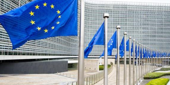 Bruxelles pronta a inviare la lettera di messa in mora all’Italia: impatto del golden power sulle banche